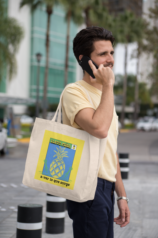 Llevo piña - tote bag amarilla - Imagen 5